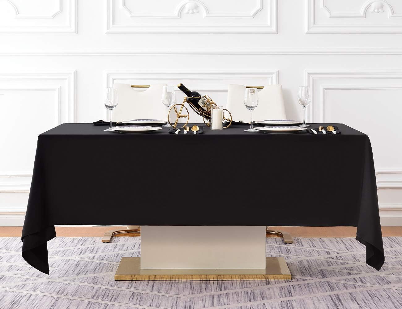 Surmente Black Tablecloth 60 x 120-inch Rectangular Polyester Table Cloth for Weddings, Banquets, or Restaurants