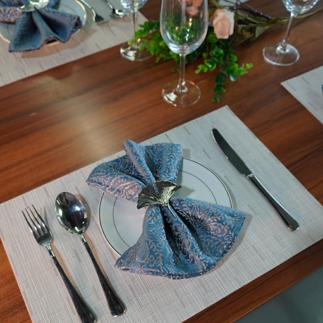 Red-A Placemats Set of 6 for Dining Table Heat-Resistant Washable Place Mats Woven Vinyl Kitchen Table Mats Easy to Clean,Cream