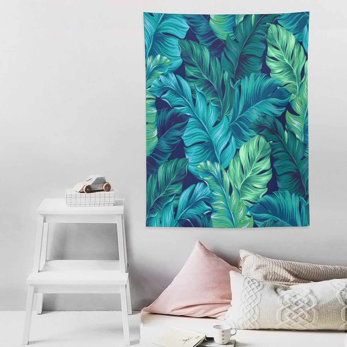 ICMOLYYENLO Tropical Green Plant Tapestry, Green Palm Leaves Natural Landscape Print Wall Tapestry for Bedroom Living Room Dormitory 60x60 Inch