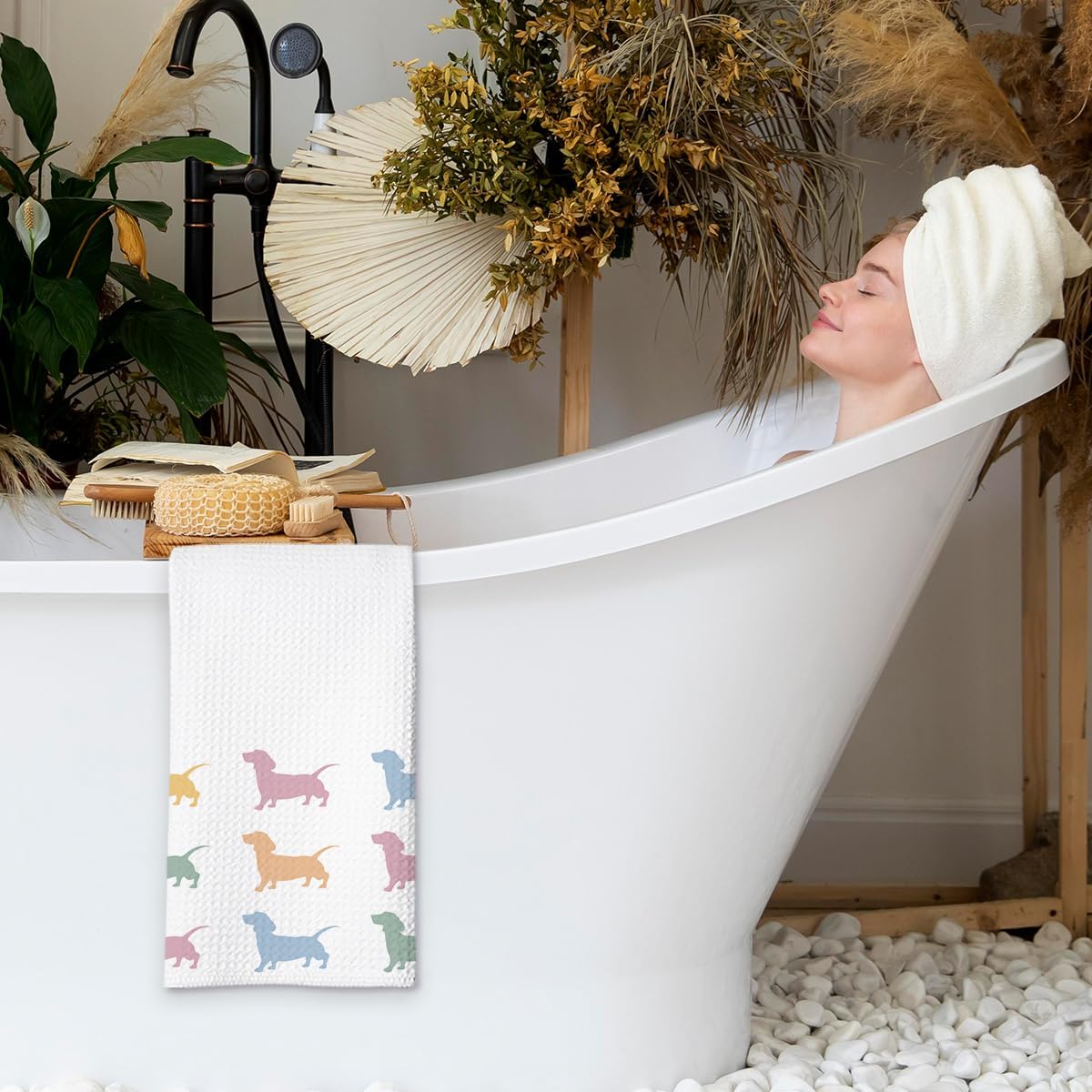 Dachshund Kitchen Towel, Waffle Weave Microfiber Wiener Dog Hand Towel, for Women, Dachshund Decor Accent for Bathroom or Kitchen