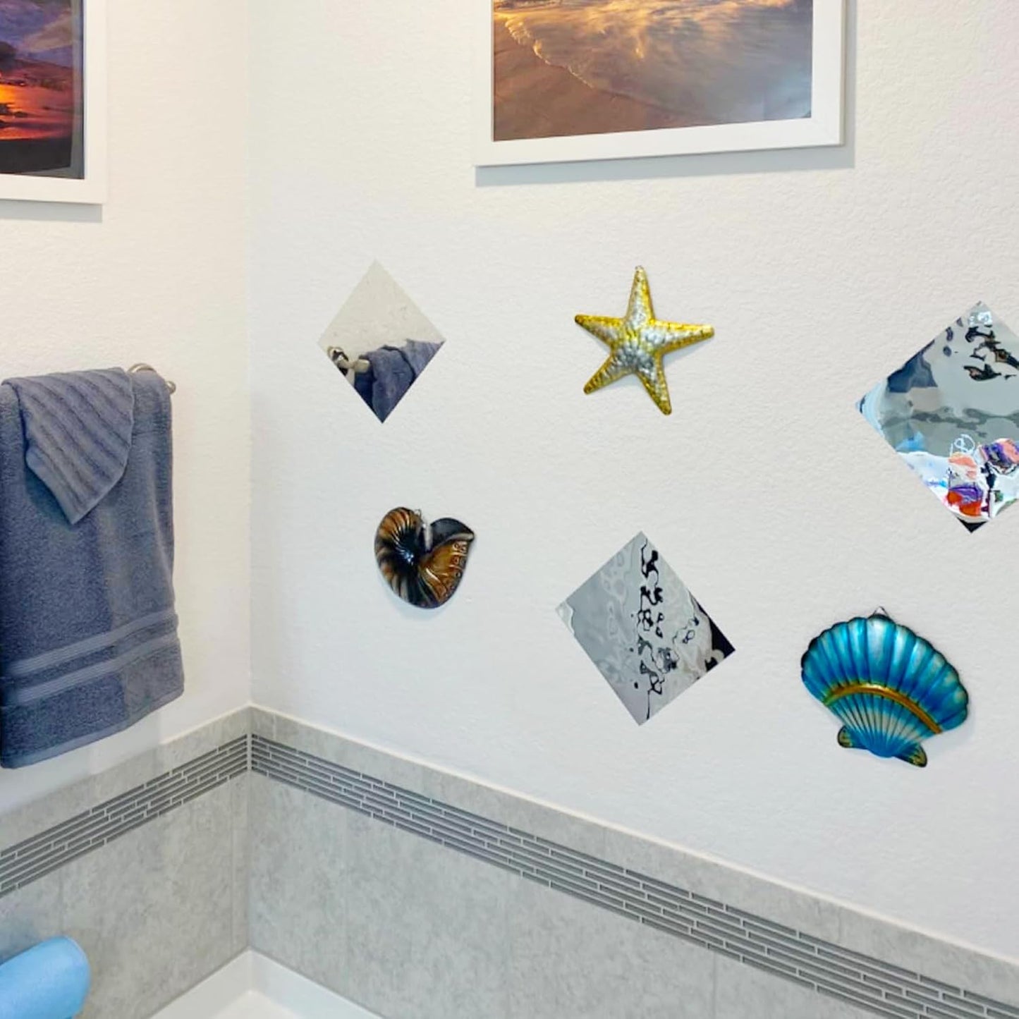 Weibefee 3 Pcs Metal Beach Wall Decor Sea Star Shell Conch Metal Decor Ocean Theme Marine Coastal Bathroom Decorations Rustic Cottage Nautical Wall Art for Office Home Living Room Nursery Room