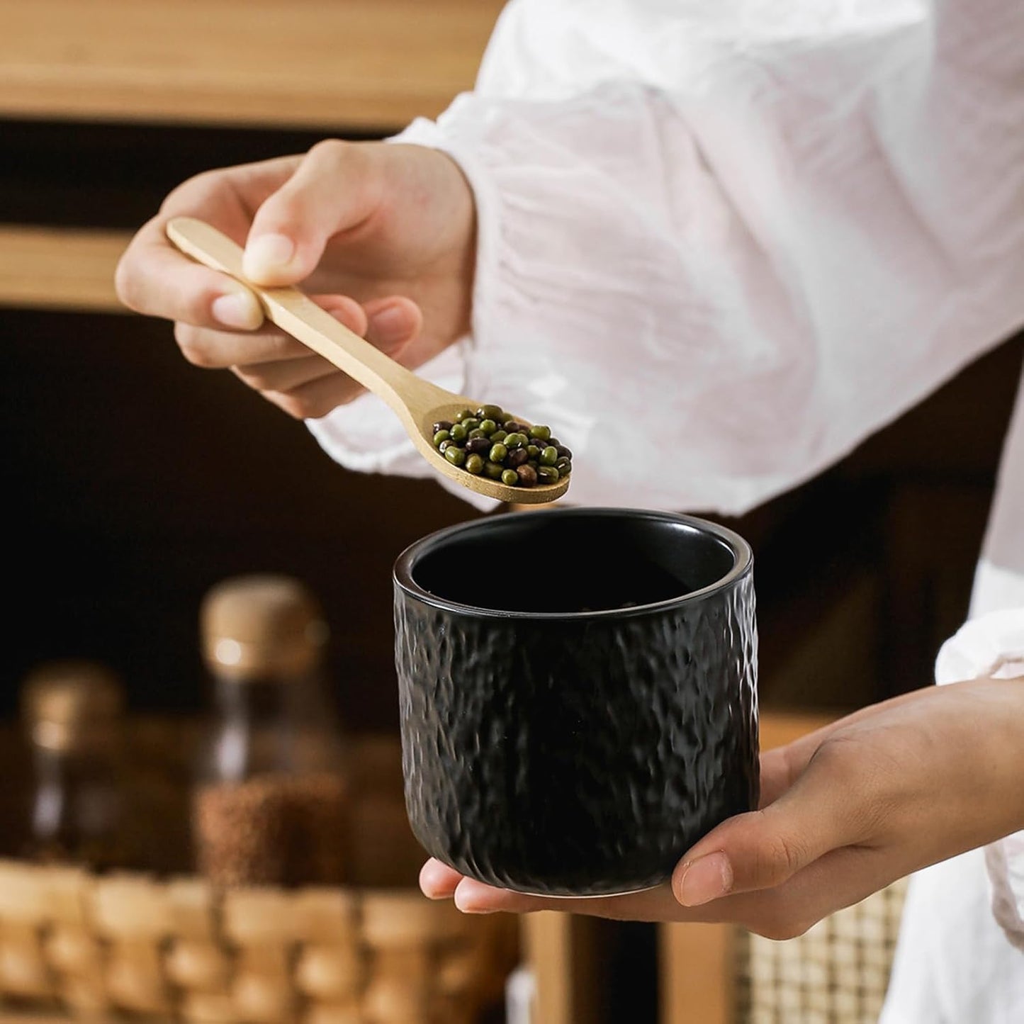 Kitchen Canisters for Countertop, Ceramic Coffee Canisters with Airtight Lids Food Storage Jars Sugar Container for Kitchen Counter Tea, Coffee Beans, Spice (#001Black-27oz/800ml)