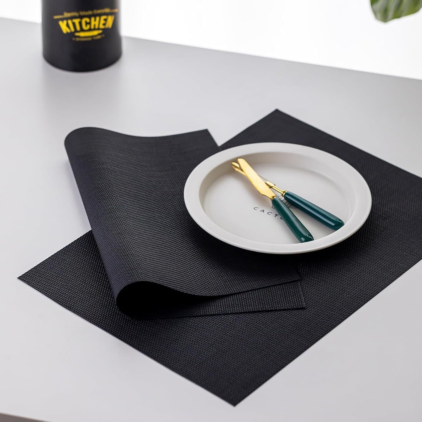 LEXMORE Placemats Set of 12 Vinyl/Plastic Woven Place Mats for Kitchen Table Indoor/Outdoor Washable Placemat Wipeable Dining Table Mats(A-Black)