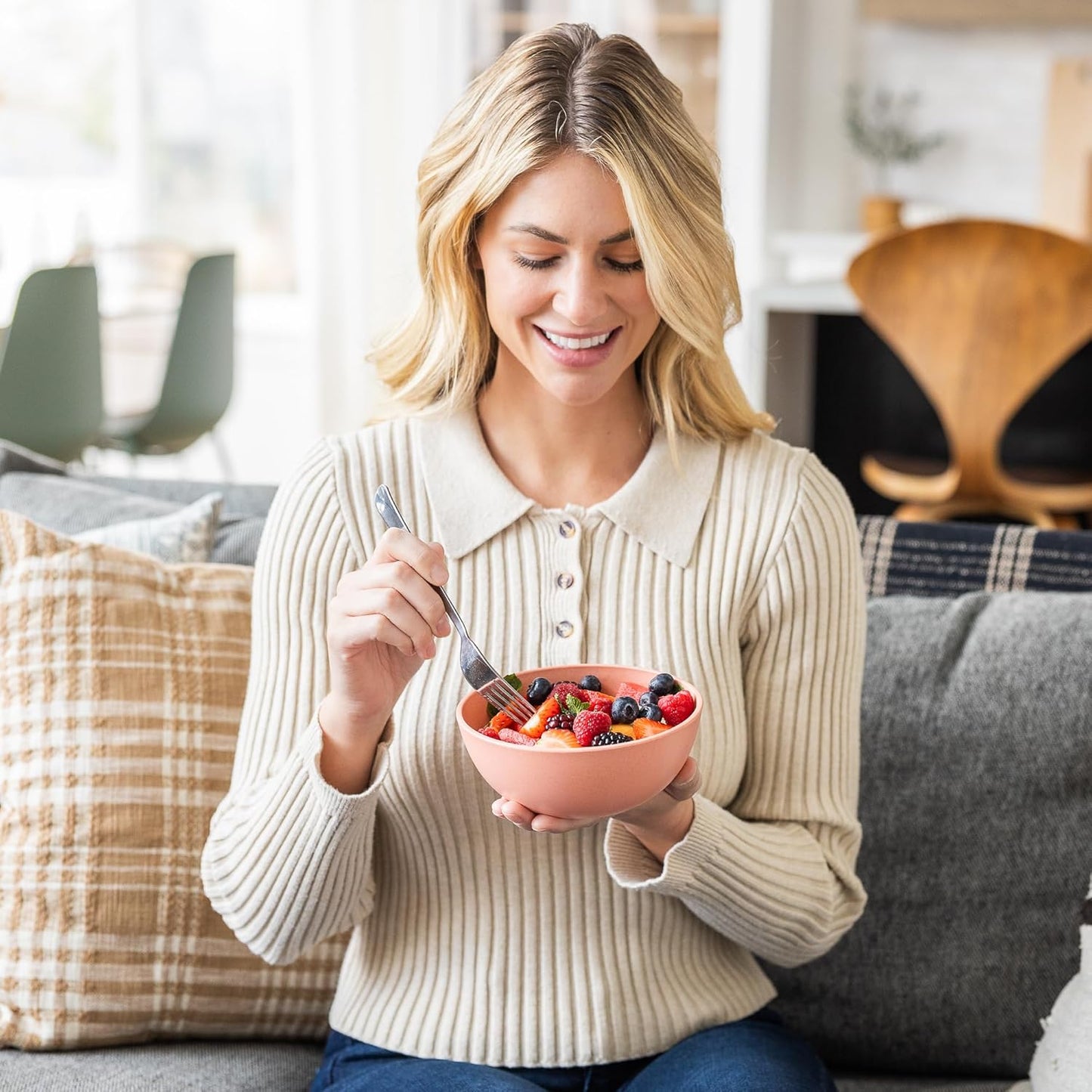 Grow Forward Premium Wheat Straw Bowls - 27oz Microwave Safe Plastic Cereal Bowls Set of 8 for Kitchen, Camping, RV, Dessert, Snack, Soup, Salad, Fruit - Reusable, Unbreakable & BPA Free - Tropical