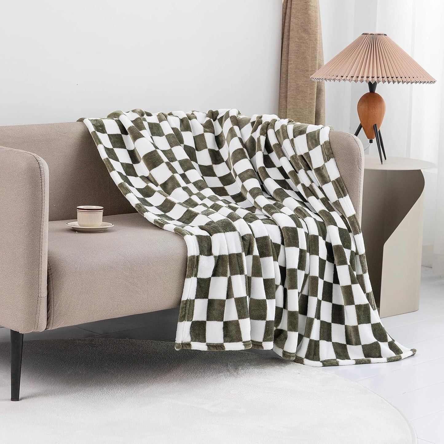 LOMAO Throw Blankets Flannel Blanket with Checkerboard Grid Pattern Soft Throw Blanket for Couch, Bed, Sofa Luxurious Warm and Cozy for All Seasons (Dark Olive, 90"x110")