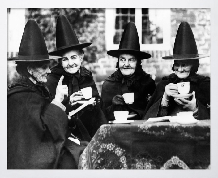 Poster Master Classic Photograph Poster: Vintage Halloween Wall Art with White Frame (8x10)
