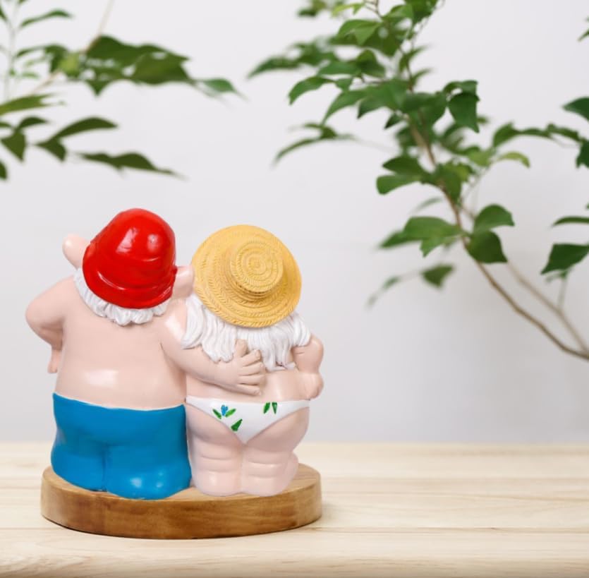 Women Man Double Gnomes Statue, Durable Resin Miniature Garden Gnome Decoration for Indoor Outdoor Decor, Gnome Ornament for House Yard Lawn Terrace Housewarming Halloween Garden Style Decor (A-01)