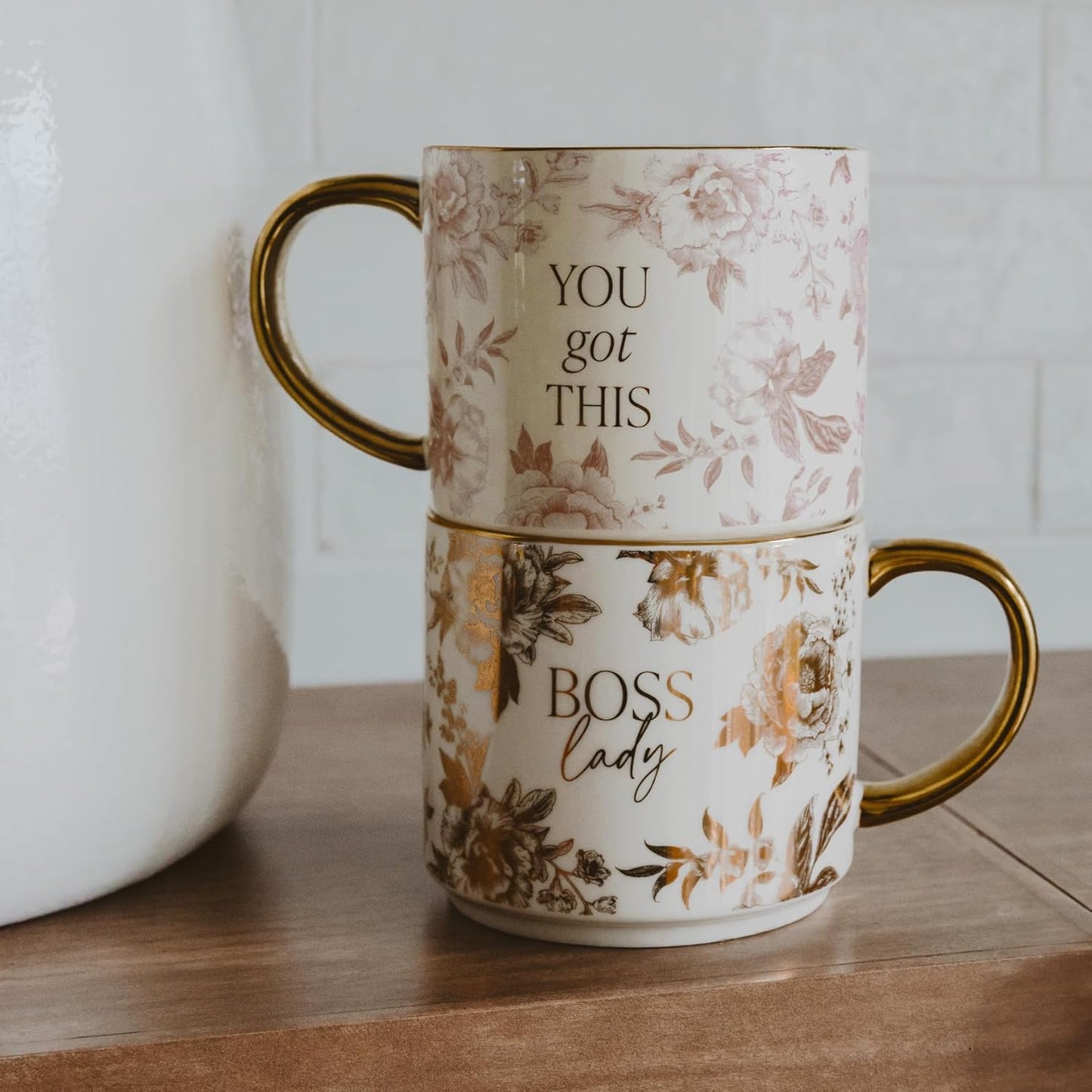 Sweet Water Decor Boss Lady Mug, 17 oz Cute Coffee Mug with Gold Handle for Women Bosses, Large Cup for Tea, Espresso & Hot Cocoa, Birthday Gift Idea for Coworkers, Friend, Mom, & Wife