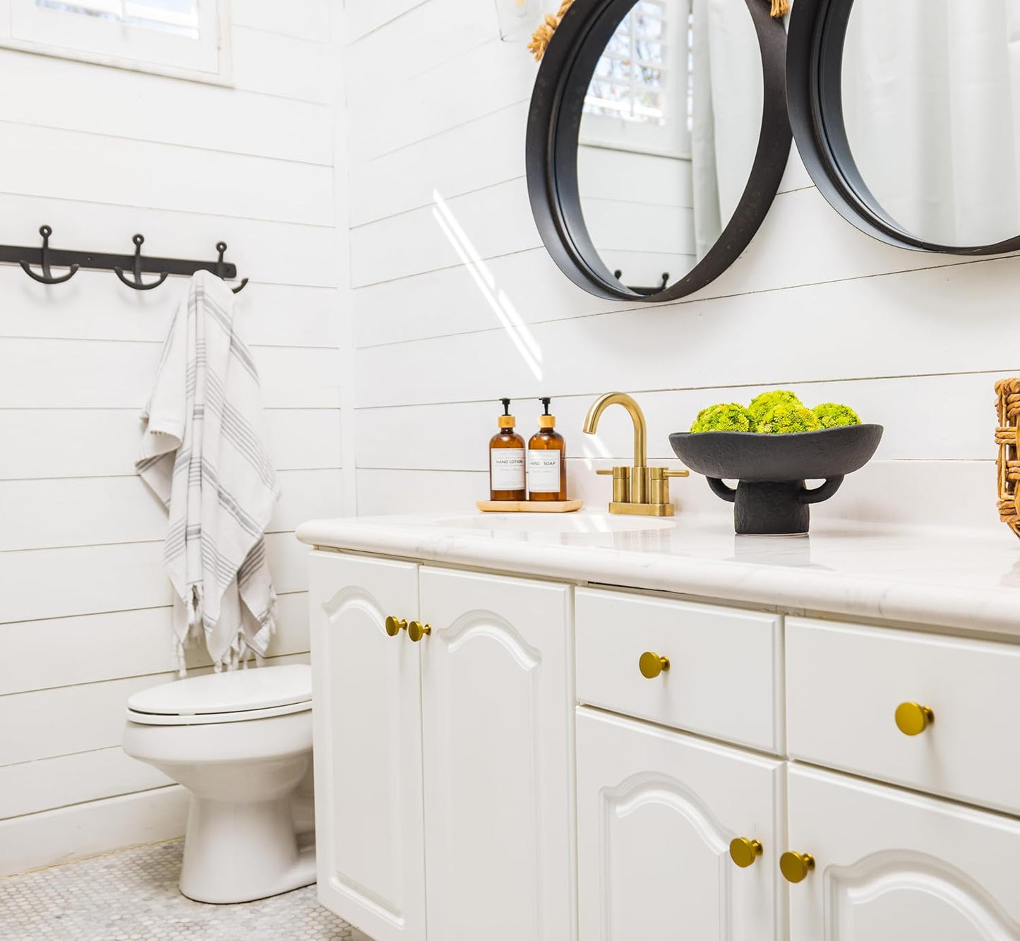 Balls and Pedestal Bowl Set Textured Black Ceramic Decorative Bowl with Succulent Balls for Counter Top, Farmhouse Table Centerpiece, Living Room, Kitchen Decor