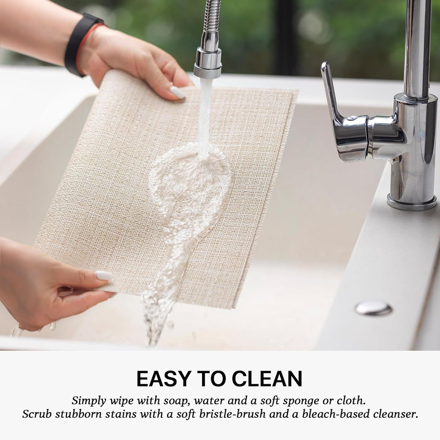 LEXMORE Placemats Set of 4 Vinyl/Plastic Woven Place Mats for Kitchen Table Indoor/Outdoor Washable Placemat Wipeable Dining Table Mats(A-Beige)