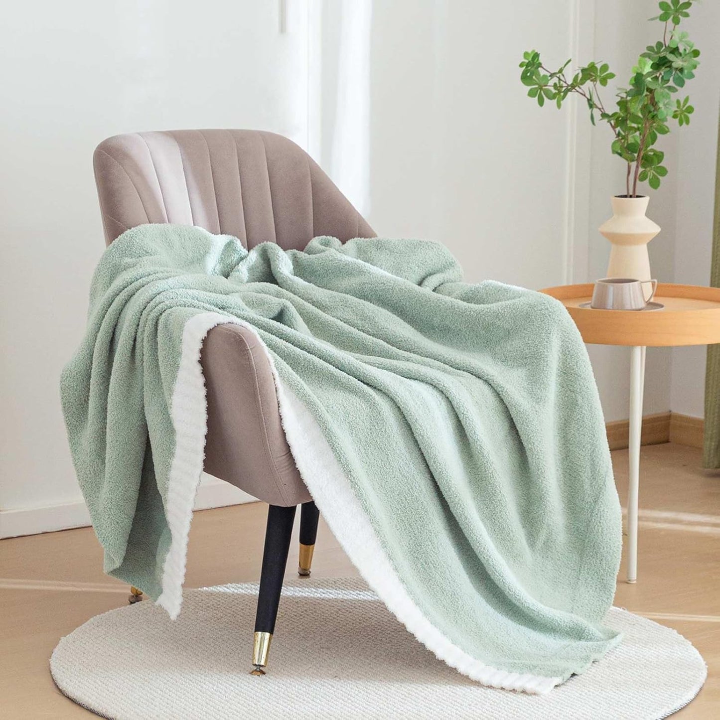 Soft Fuzzy Throw Blanket - Green Cozy Warm Knit Fluffy Plush, Lightweight & Breathable, Throw for Bed, Chair, Sofa, Couch, Outdoor, 60"X80", Oeko-TEX Certified