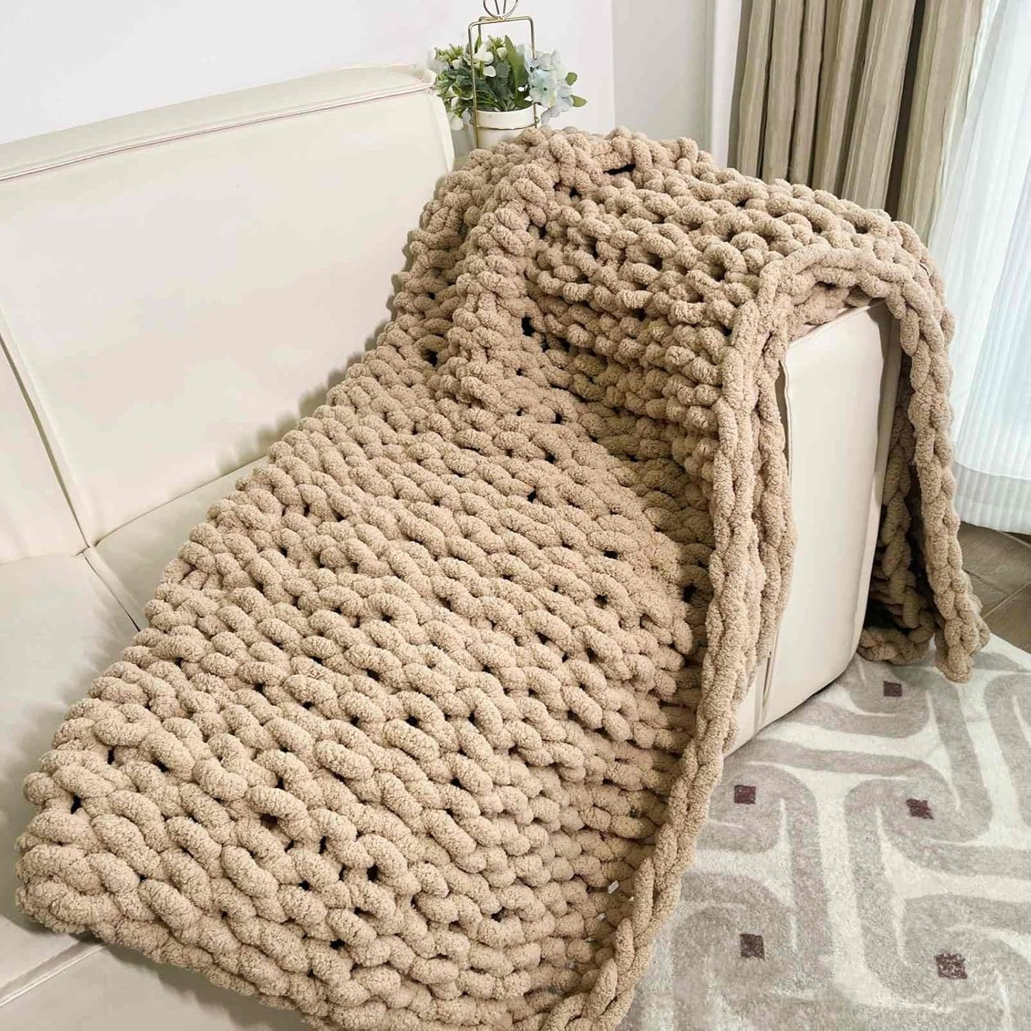 Chunky Knit Blanket Throw 48"x71", Chenille Throw Blankets, Handmade Warm & Cozy Blanket Couch Bed Home Decor, Soft Breathable Fleece Banket, Christmas for Couch Bed Sofa Best Gift (Tan)