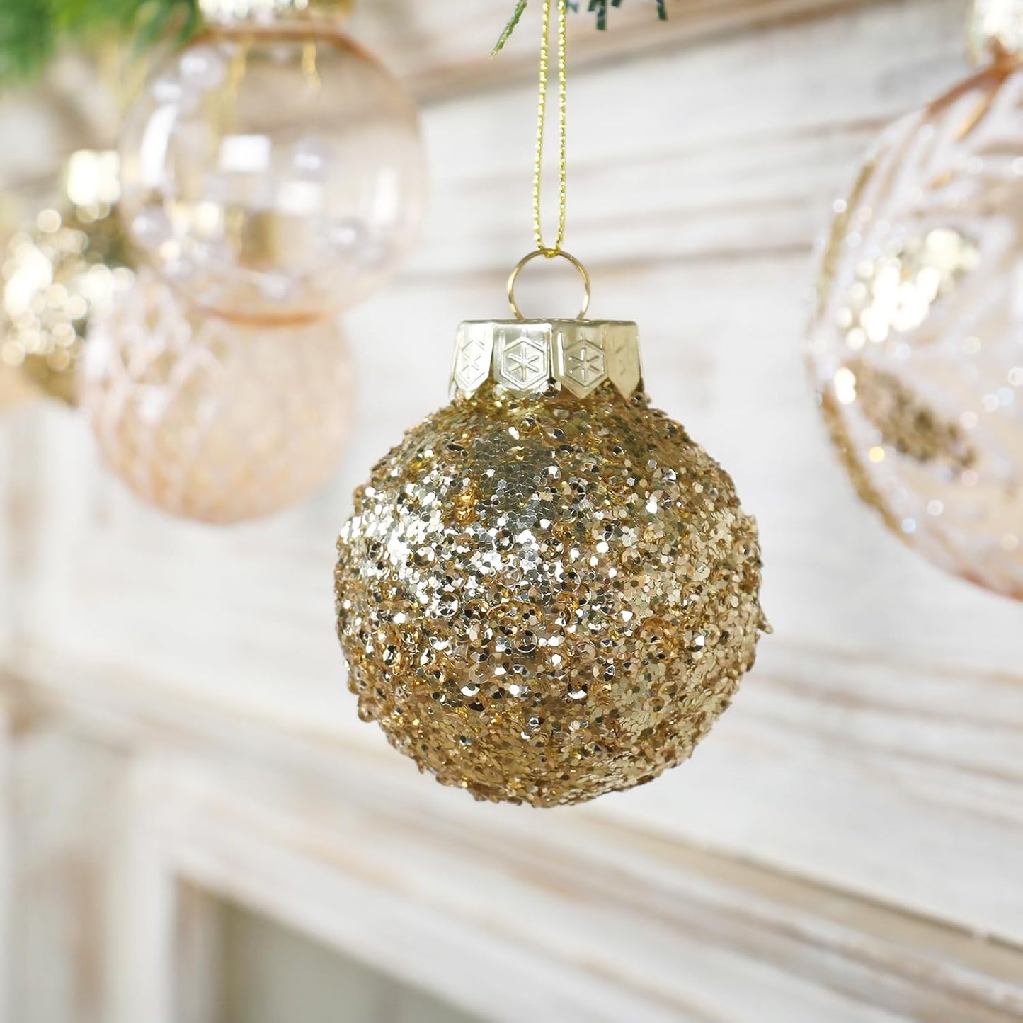 25PCS Christmas Ornaments Set, 2.36"/6CM Clear Plastic Shatterproof Christmas Ball Hanging Ornaments for Xmas Tree Decorations, for Indoor Home Party Holiday Decor - White/Champagne