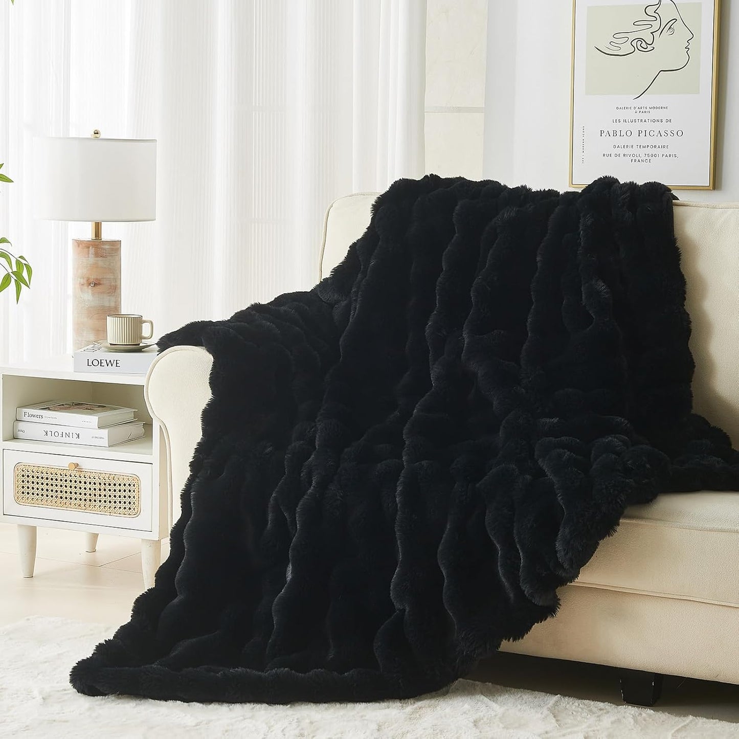 Lotus Karen Faux Fur Throw Blanket Black - Big Bubble Rabbit Fluff Blanket for Couch, Small Fluffy Fuzzy Cozy Blanket, Thick Furry Plush Shaggy Blankets, 50x60 Inches