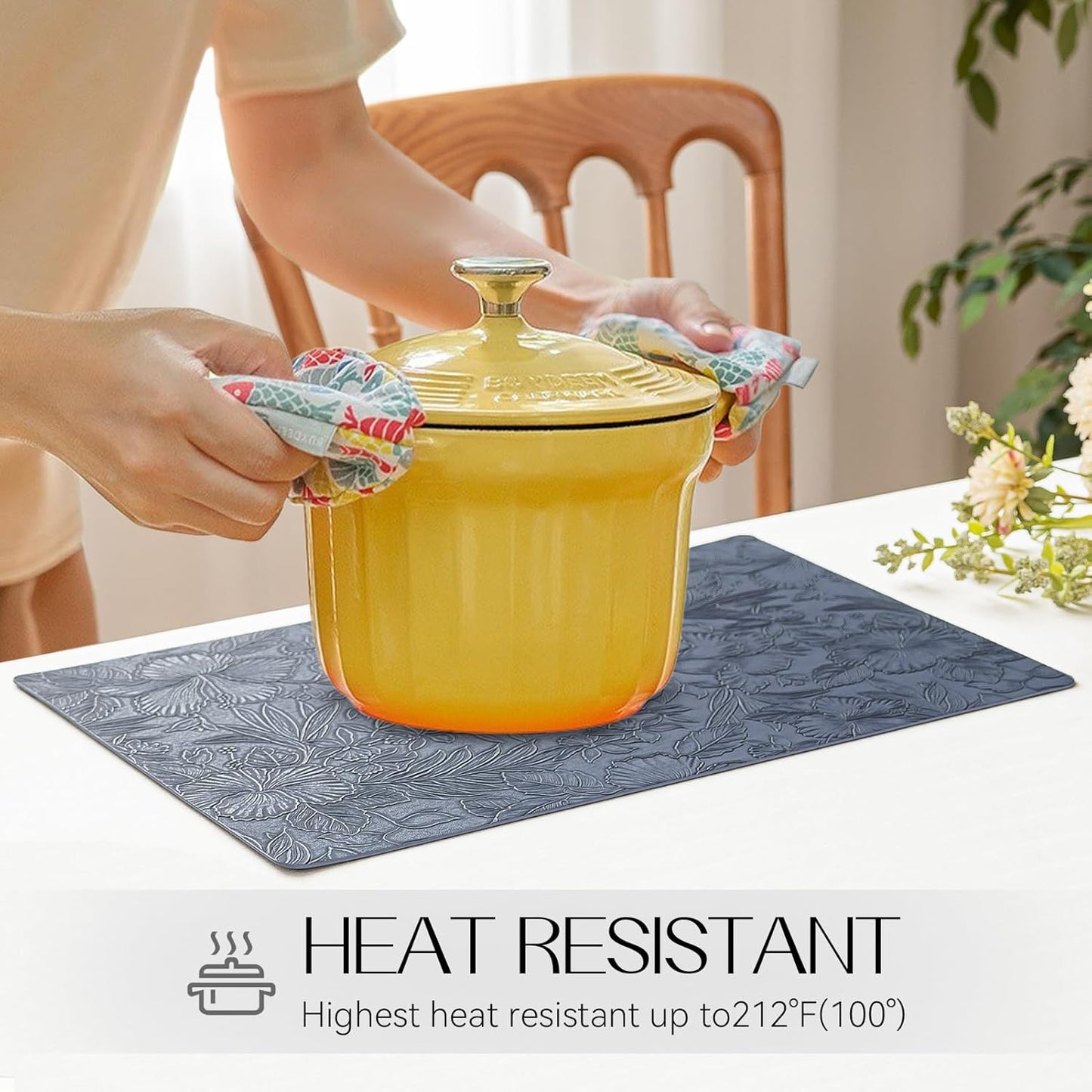 Romanstile Vinyl Placemats Set of 6-12 X 18 Inch - Heat Resistant Non-Slip Embossed Floral Place Mats 100% Waterproof Oilproof Wipeable Faux Leather Table Mats for Kitchen/Dining/Party, Navy Blue