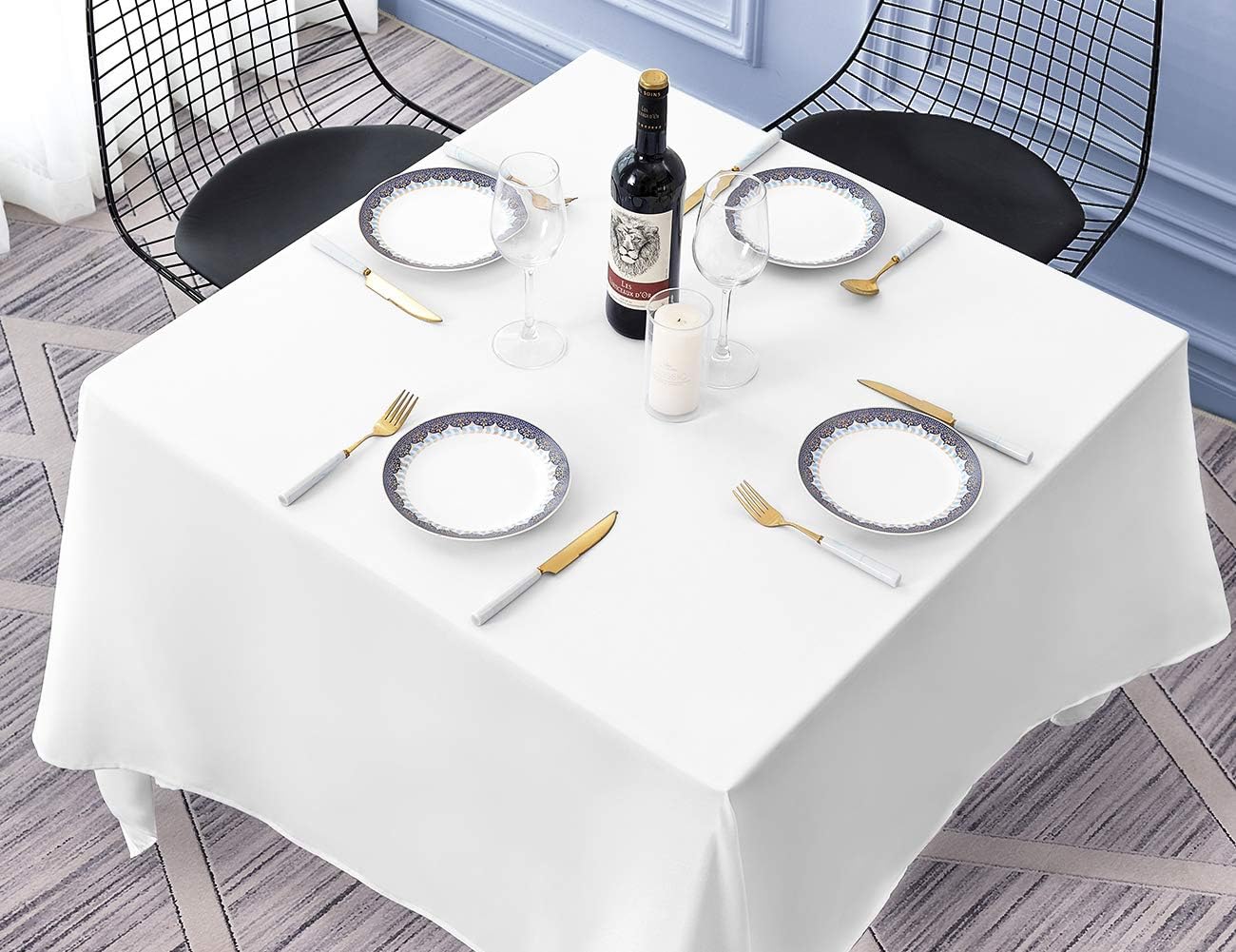 Surmente White Square Tablecloth-52x52 Inch Table Cloth for Small Square Tables,Washable Polyester Table Cover for Weddings, Banquets, or Restaurants