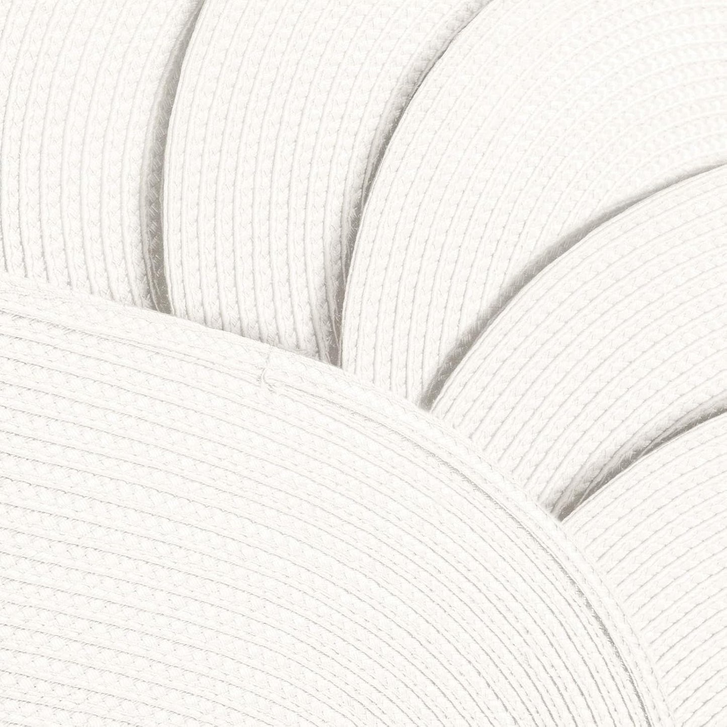 AHHFSMEI Placemats Set of 4 for Dining Table Washable Woven Vinyl Non-Slip 18x12 inches Placemat Heat-Resistant Durable Table Mats for Dining Table Easy to Clean (Oval White, 4)