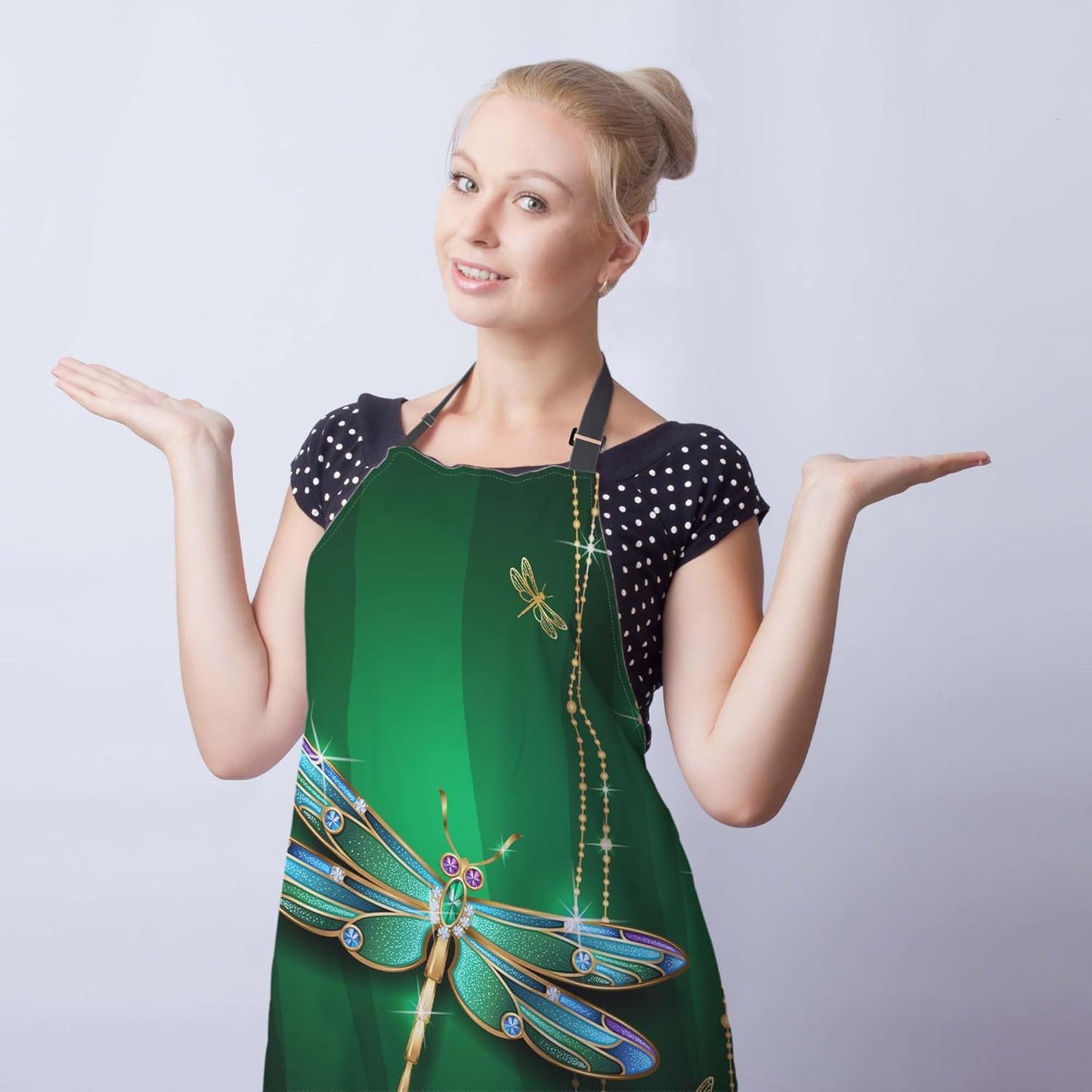 Garden Apron for Women Beautiful Vivid Dragonfly Aprons for Men for Kitchen Cooking Restaurant BBQ Painting Crafting Gardening 27” (W) x 31” (H), Waterproof Aprons