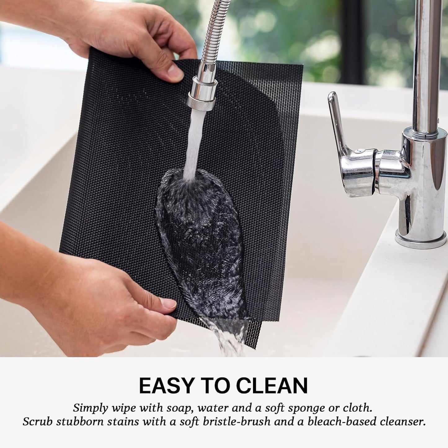 LEXMORE Placemats Set of 8 Vinyl/Plastic Woven Place Mats for Kitchen Table Indoor/Outdoor Washable Placemat Wipeable Dining Table Mats(A-Black)