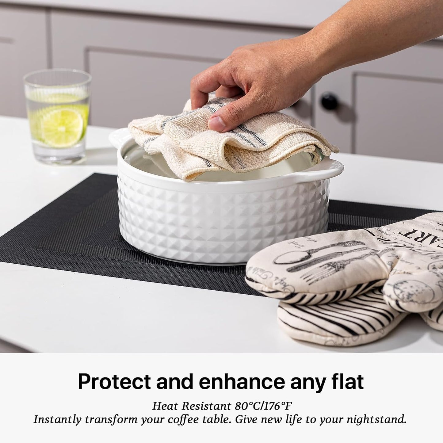 LEXMORE Placemats Set of 6 Vinyl/Plastic Woven Place Mats for Kitchen Table Indoor/Outdoor Washable Placemat Wipeable Dining Table Mats(G-Black Cube)