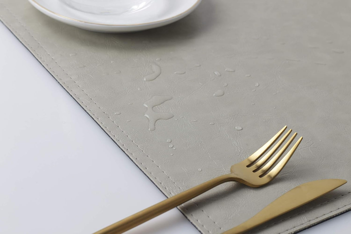 Waterproof PU Placemats,Set of 8, Faux Leather Dining Table Mat, Easy to Wipe Off Scrub Vinyl Mat, Heat & Stain Resistant for Office Conference Table, Home Decor G Parchment White