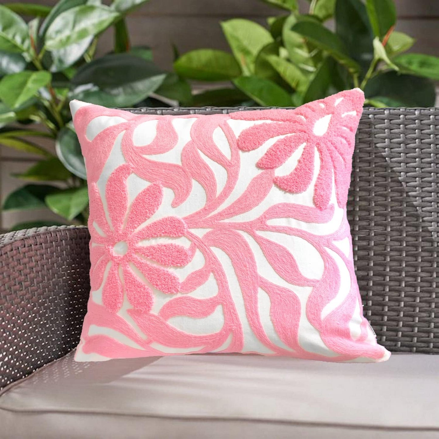 Alysheer Farmhouse Floral Leaves Embroidered Decorative Throw Pillow Cover 18x18 inches, Boho Tufted Flowers Embroidery Pattern Chic Cotton Cushion Case for Couch Bed Sofa Living Room(Light Pink)