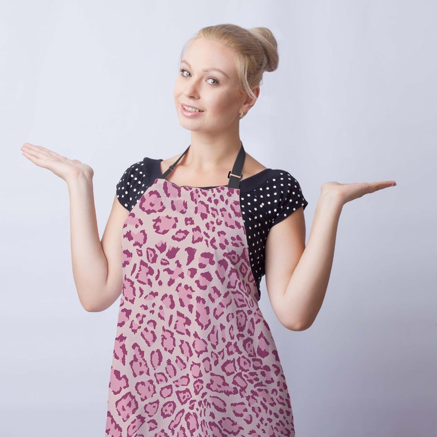 Chef Apron for Men Pink Leopard Funny Aprons for Women for Kitchen Cooking Restaurant BBQ Painting Crafting 27” (W) x 31” (H), Waterproof Aprons