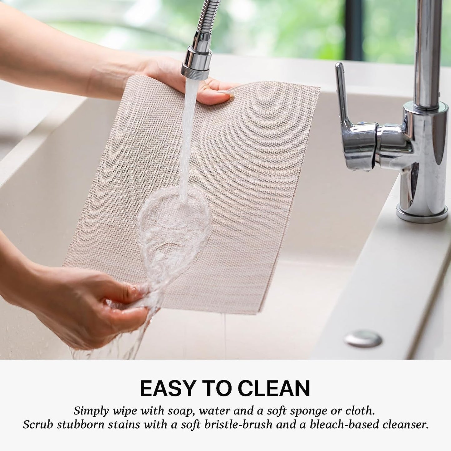 LEXMORE Placemats Set of 4 Vinyl/Plastic Woven Place Mats for Kitchen Table Indoor/Outdoor Washable Placemat Wipeable Dining Table Mats(A-Beige White)