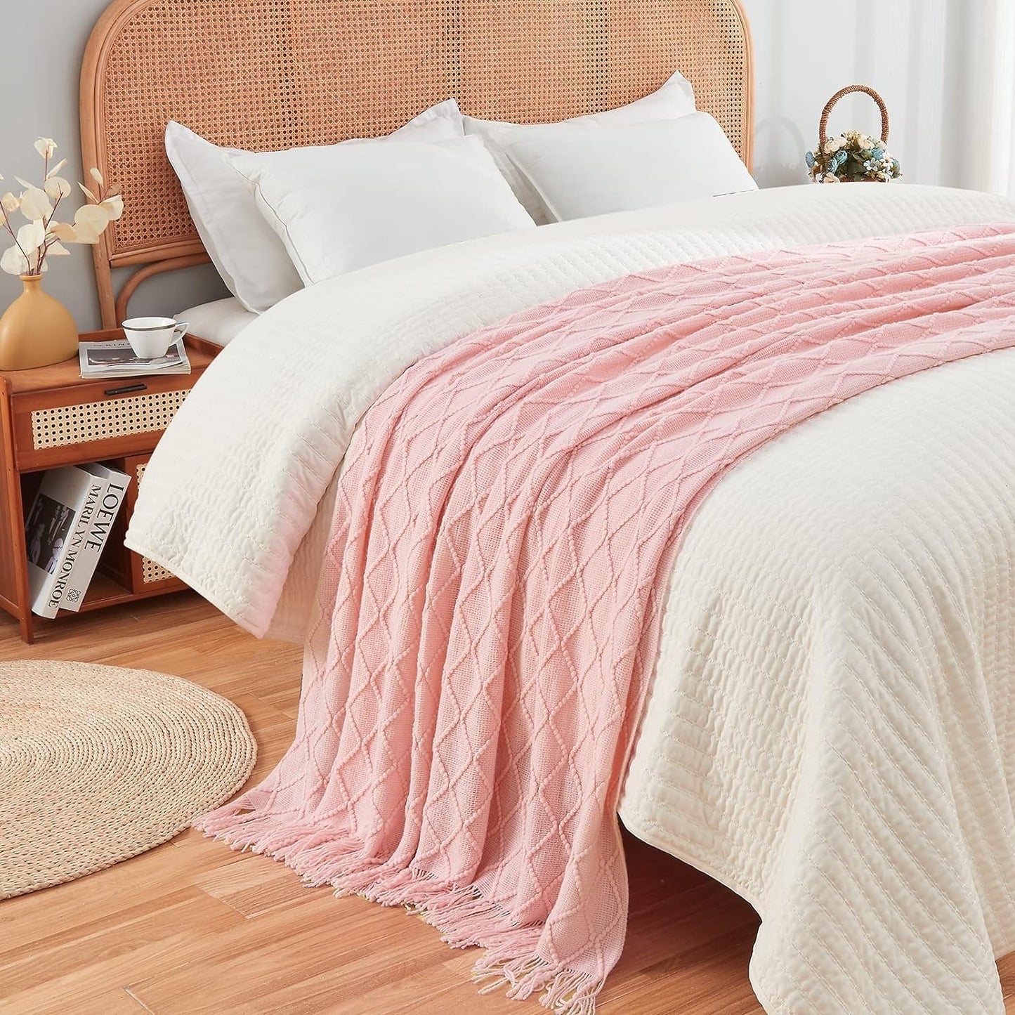 inhand Knitted Gift Throw Blankets for Couch and Bed,Valentines Day Decor Blanket for Her Him Girlfriend Wife, Pink Romatic Lightweight Decorative with Tassel, Farmhouse Warm Woven for Women, 50"x60"