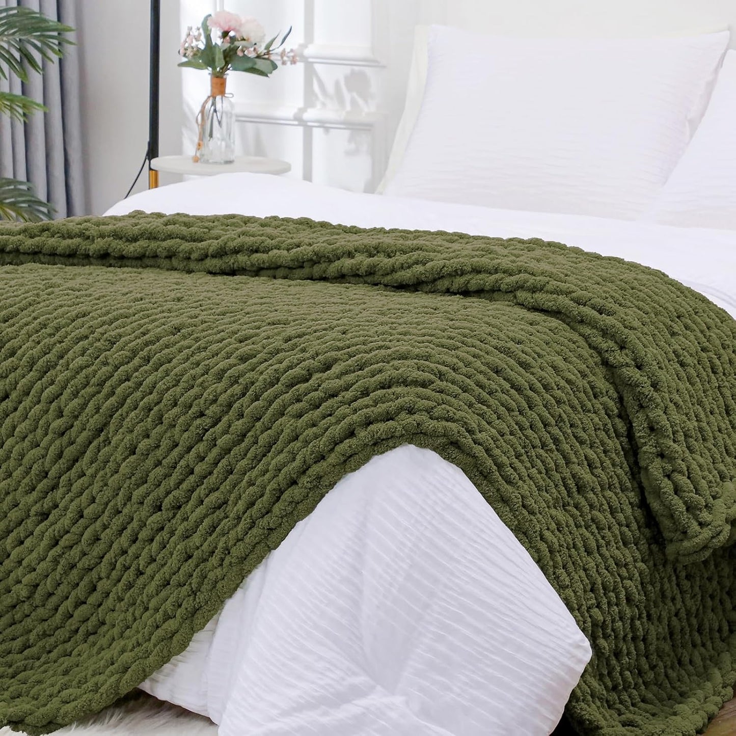 Bigacogo Chunky Knit Throw Blanket for Couch, 40x80 inches, 100% Hand Knitted with Thick Jumbo Chenille Yarn, Cozy Soft Large Rope Knot Cable Crochet Blankets for Sofa Bed Living Room, Yellow Green