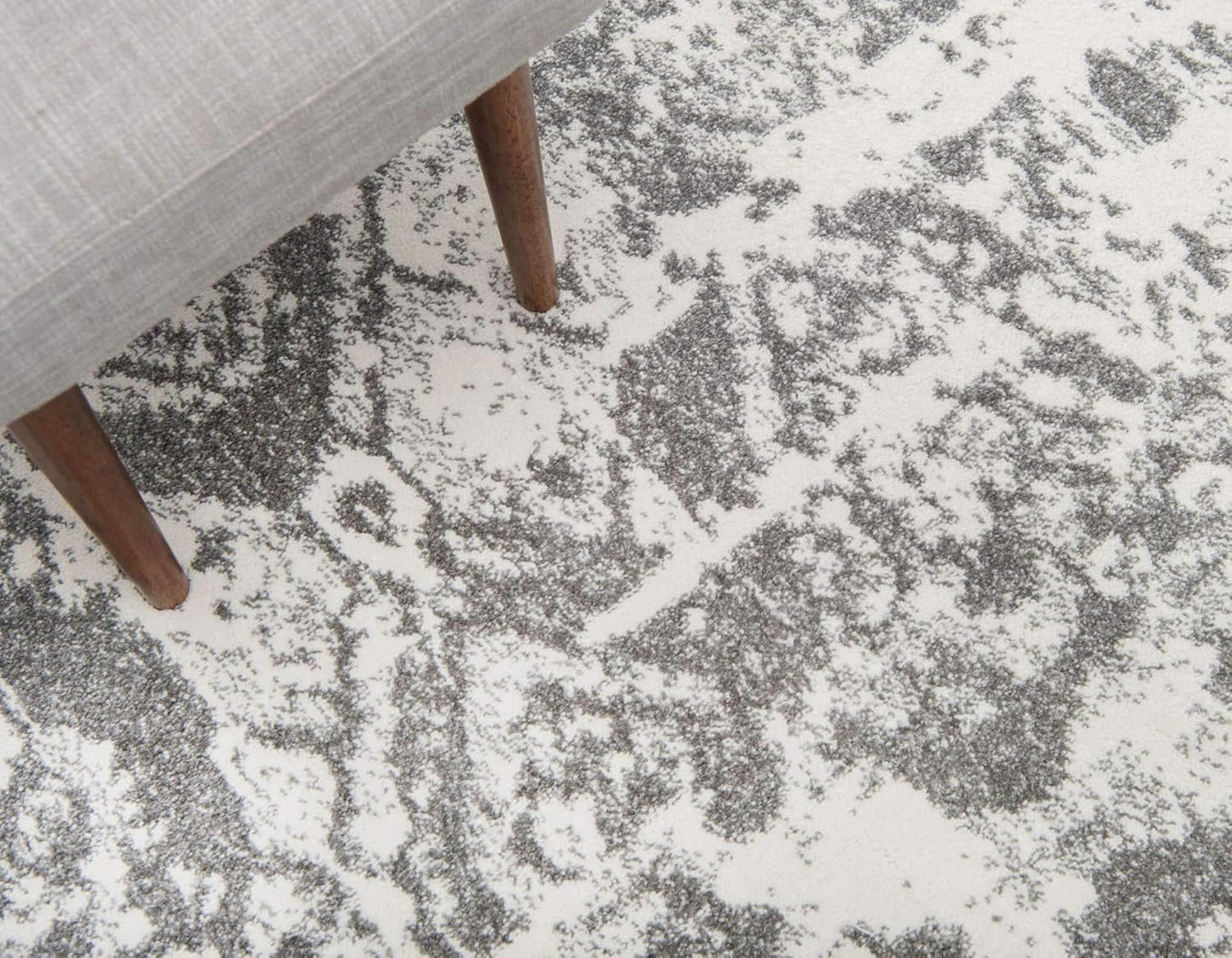 Unique Loom Rosso Collection Vintage, Geometric, Bohemian, Traditional, Distressed, Southwestern Area Rug, Round 4' 0" x 4' 0", Light Gray/Ivory