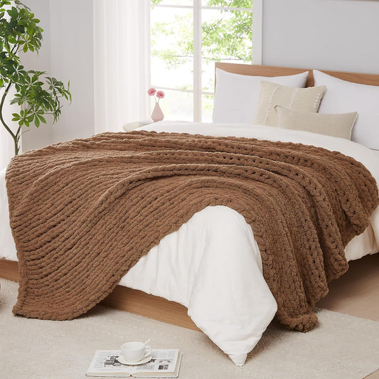 L'AGRATY Chunky Knit Blanket Throw - Soft Chenille Yarn Throw Blanket 40x50： Handmade Thick Cable Knit Crochet Blanke - Large Knit Blanket Chunky Rope Knot Throw Blanket for Couch Sofa Bed Home Decor