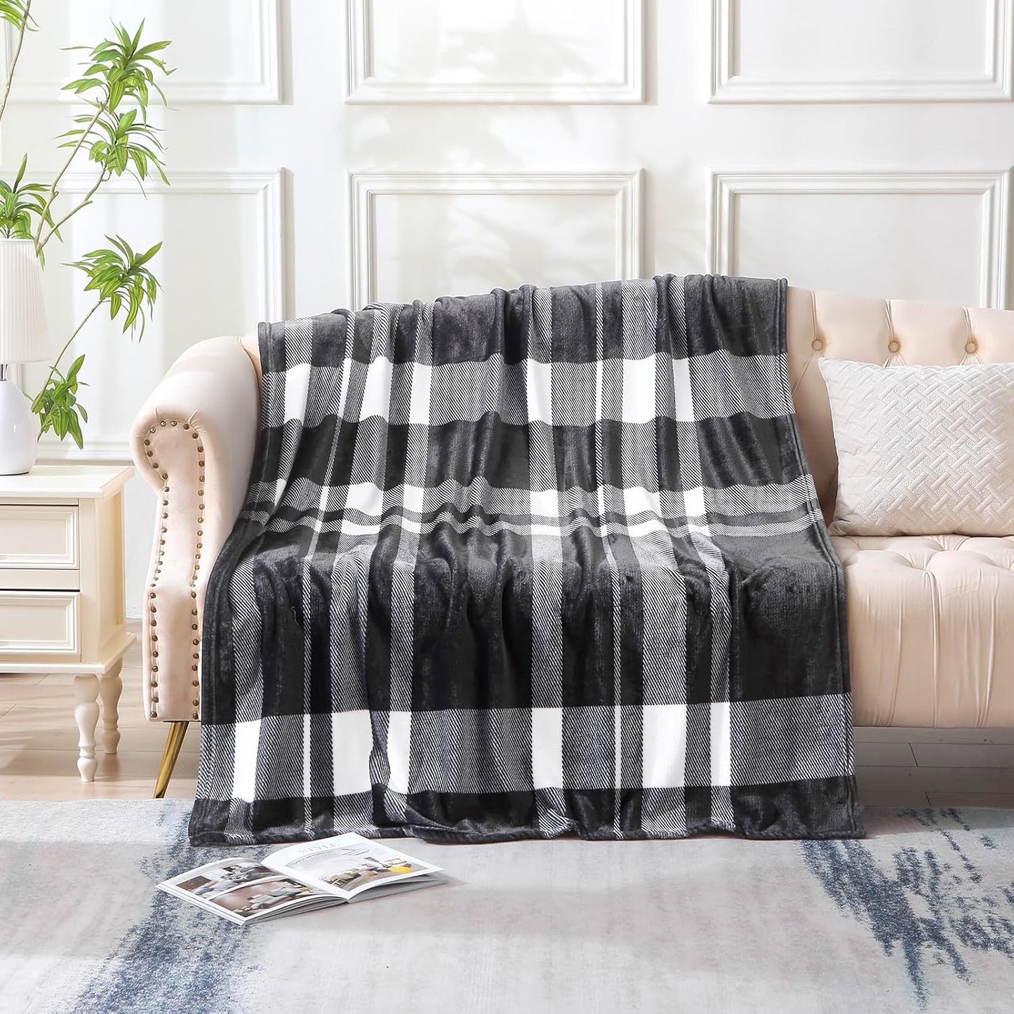 MERRYLIFE Black and White Plaid Throw Blanket Decorative Fleece Throw | Ultra-Plush Colorful | Couch Blanket Travel Lap | Home Gift Use(50" 60",Black White)