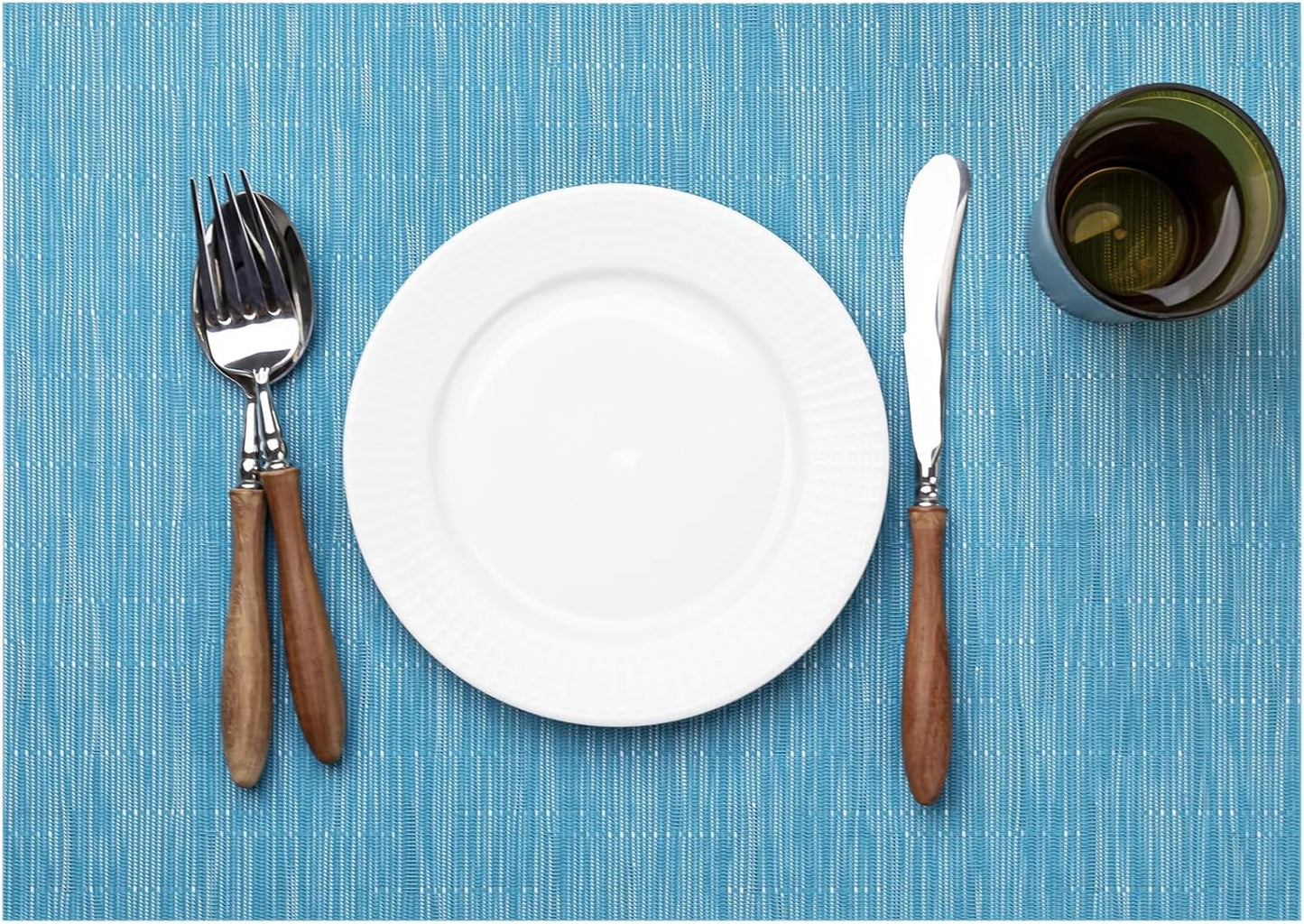 LEXMORE Placemats Set of 8 Vinyl/Plastic Woven Place Mats for Kitchen Table Indoor/Outdoor Washable Placemat Wipeable Dining Table Mats(Teal Blue)