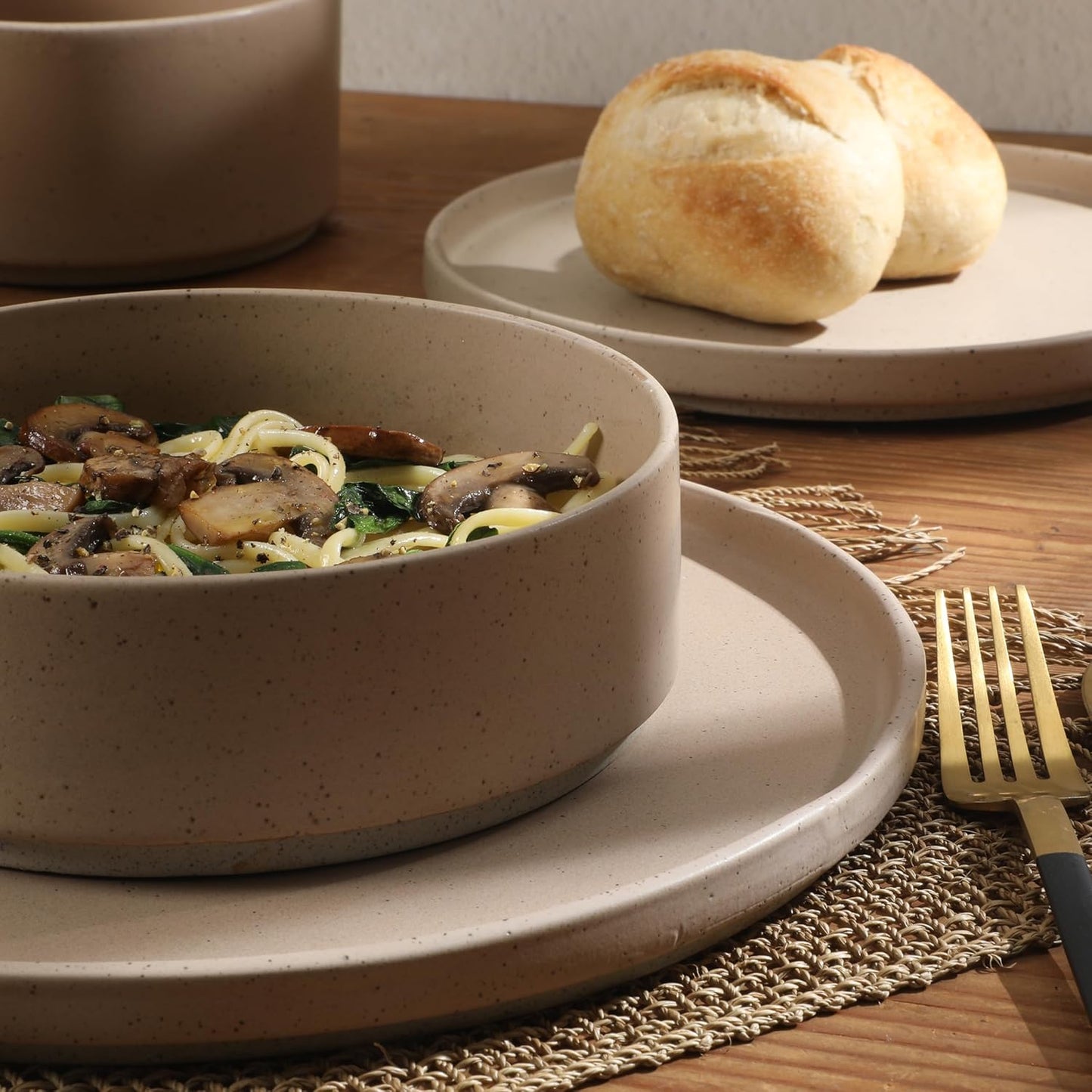 Gibson Elite Tatum Premium Porcelain Matte Reactive Glaze 16-Piece (Service for 4) Plates and Bolws Stackable Dishes Ceramic Dinnerware - Blush Pink/Taupe