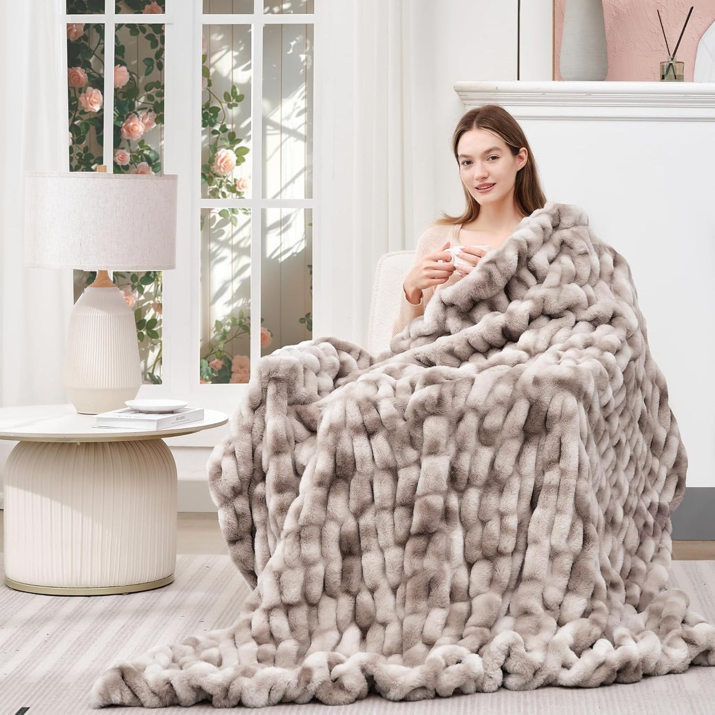 Touchat Ruched Faux Rabbit Fur Throw Blanket, 700 GSM Luxury Dual-Sided Soft Cozy Blanket, Fuzzy Fluffy Plush Blanket for Bed, Couch and Sofa - 50"x60", Tie-dye Coffee