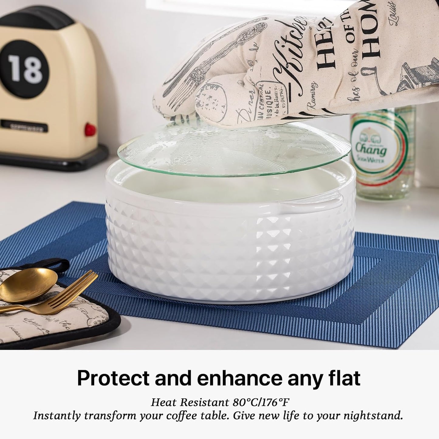 LEXMORE Placemats Set of 12 Vinyl/Plastic Woven Place Mats for Kitchen Table Indoor/Outdoor Washable Placemat Wipeable Dining Table Mats(G-Navy Cube)