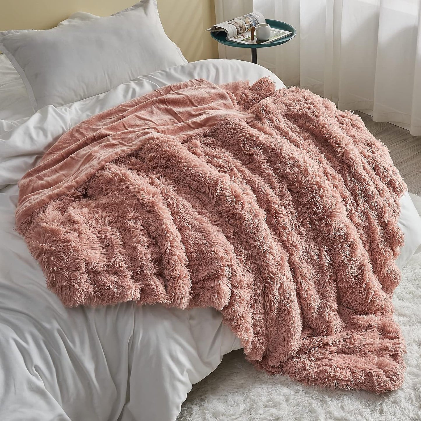 GONAAP Fuzzy Faux Fur Throw Blanket Queen Size Pink Super Soft Cozy Plush Fuzzy Shaggy Blanket for Couch Sofa Bed (Pink, Queen(90"x90"))