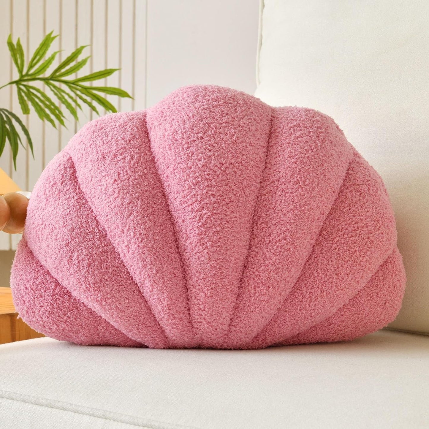 Seashell Throw Pillows, Shell Shaped Throw Pillows, Soft Home Decorative Pillow Plush Cushion for Bed Couch Living Sofa Room Decor Accent Throw Pillow (13x10 Inch, Pink Purple)