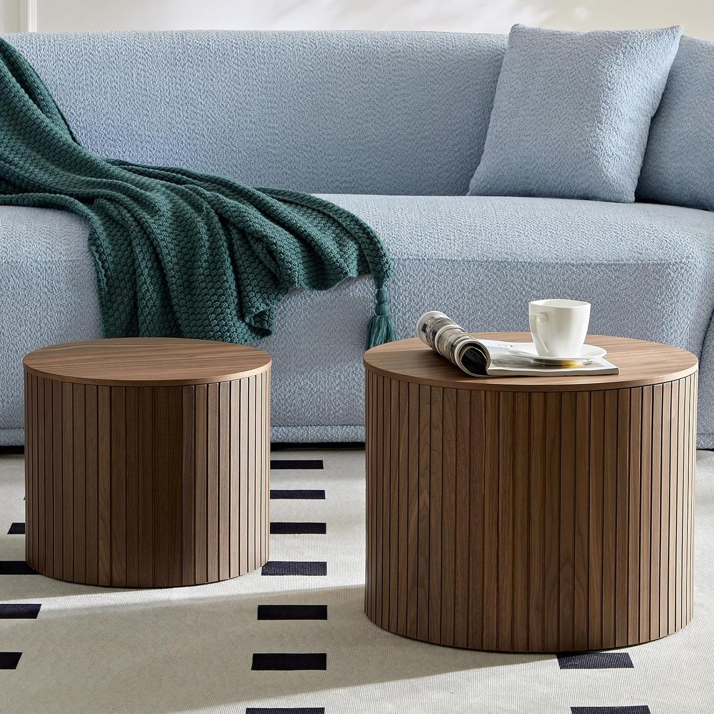 Nesting Coffee Tables Set of 2, Wooden Round Coffee Tables with Storage,Modern Circle Accent End Table Center Table for Small Spaces Living Room Bedroom Balcony Office Drum Side Table,Walnut