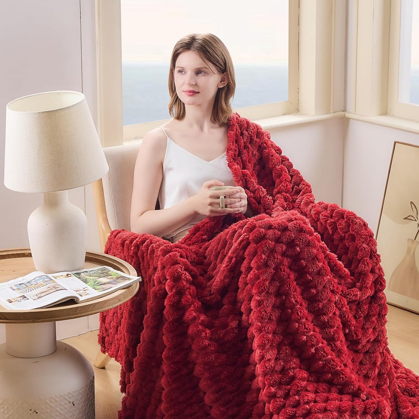 NEWCOSPLAY Super Soft King Blanket Red Premium Silky Flannel Fleece 3D Clouds Stylish Jacquard Lightweight Bed Blanket All Season Use 350GSM (Red, King(90"x110"))