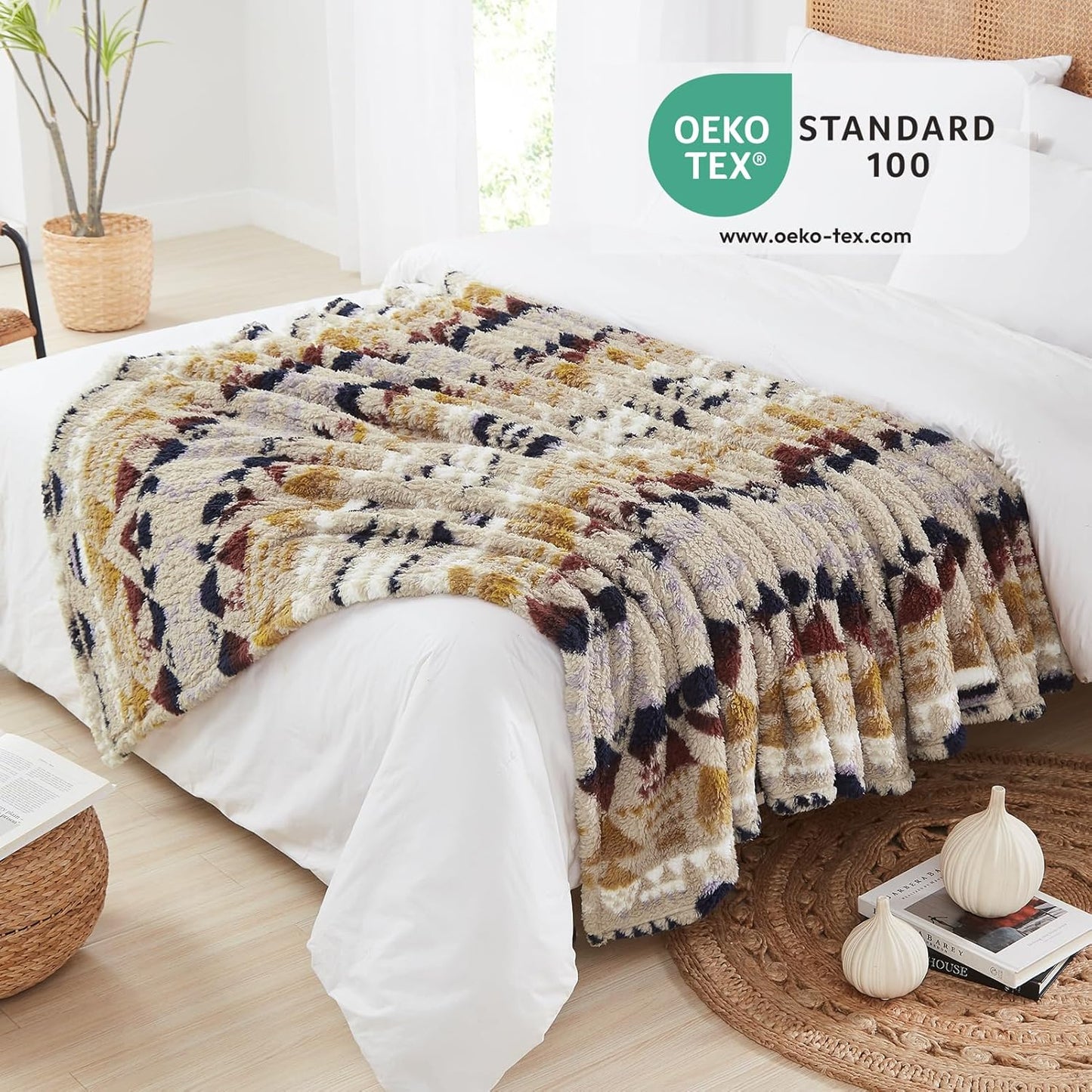 CASAAGUSTO Boho Sherpa Throw Blanket, Aztec King Size Blanket, Ultra Soft, Warm, Cozy, Plush, Thick Fleece Bohemian Throw Blanket for Couch, Bed, Sofa (Khaki 108 * 90 Inch)