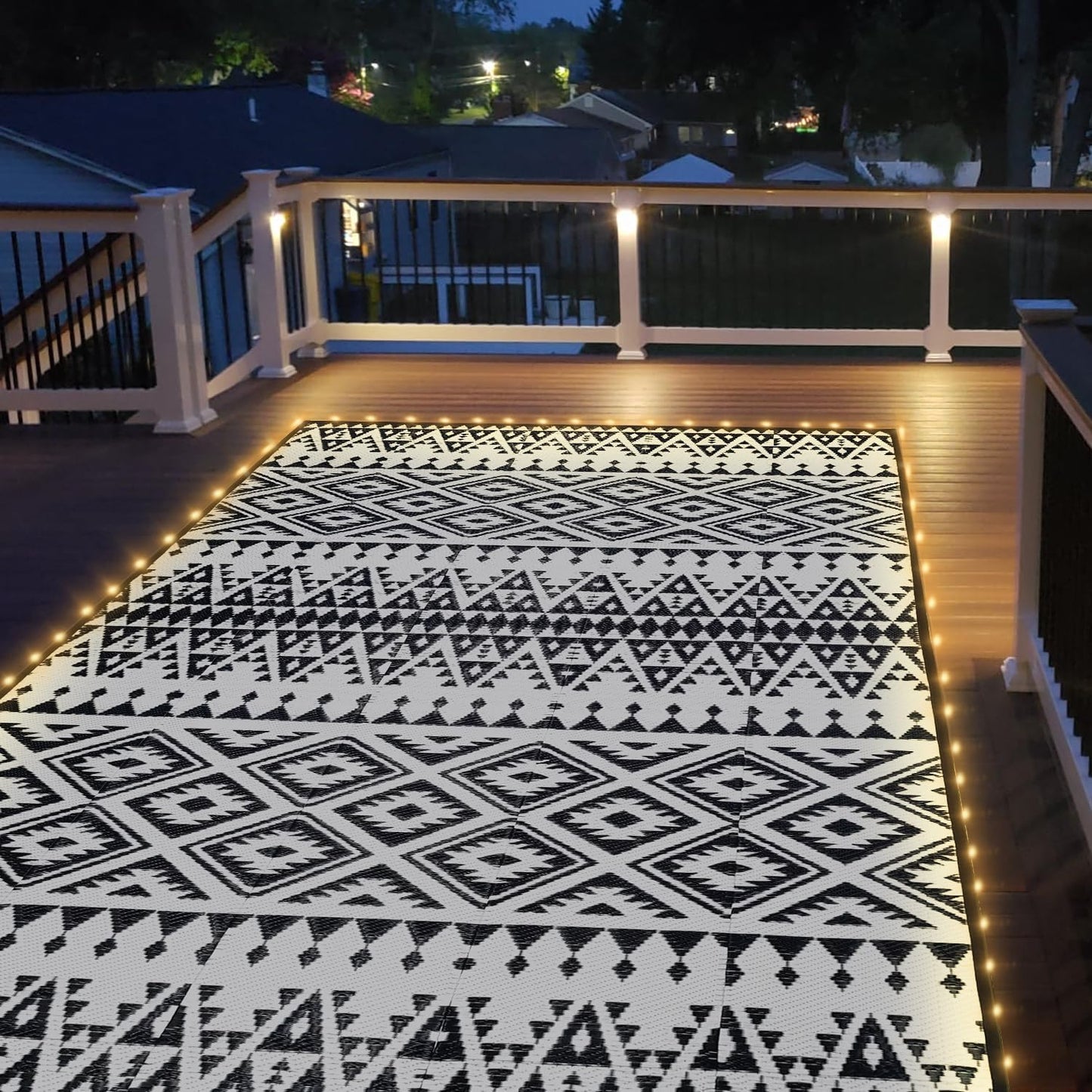 Outdoor Rug Mat with Led Strip Lights for Patio, 8x10ft Waterproof Reversible Plastic Straw Rugs, Camping Carpet Area Mats for RV, Porch, Deck, Backyard, Balcony, Camper, Black & White