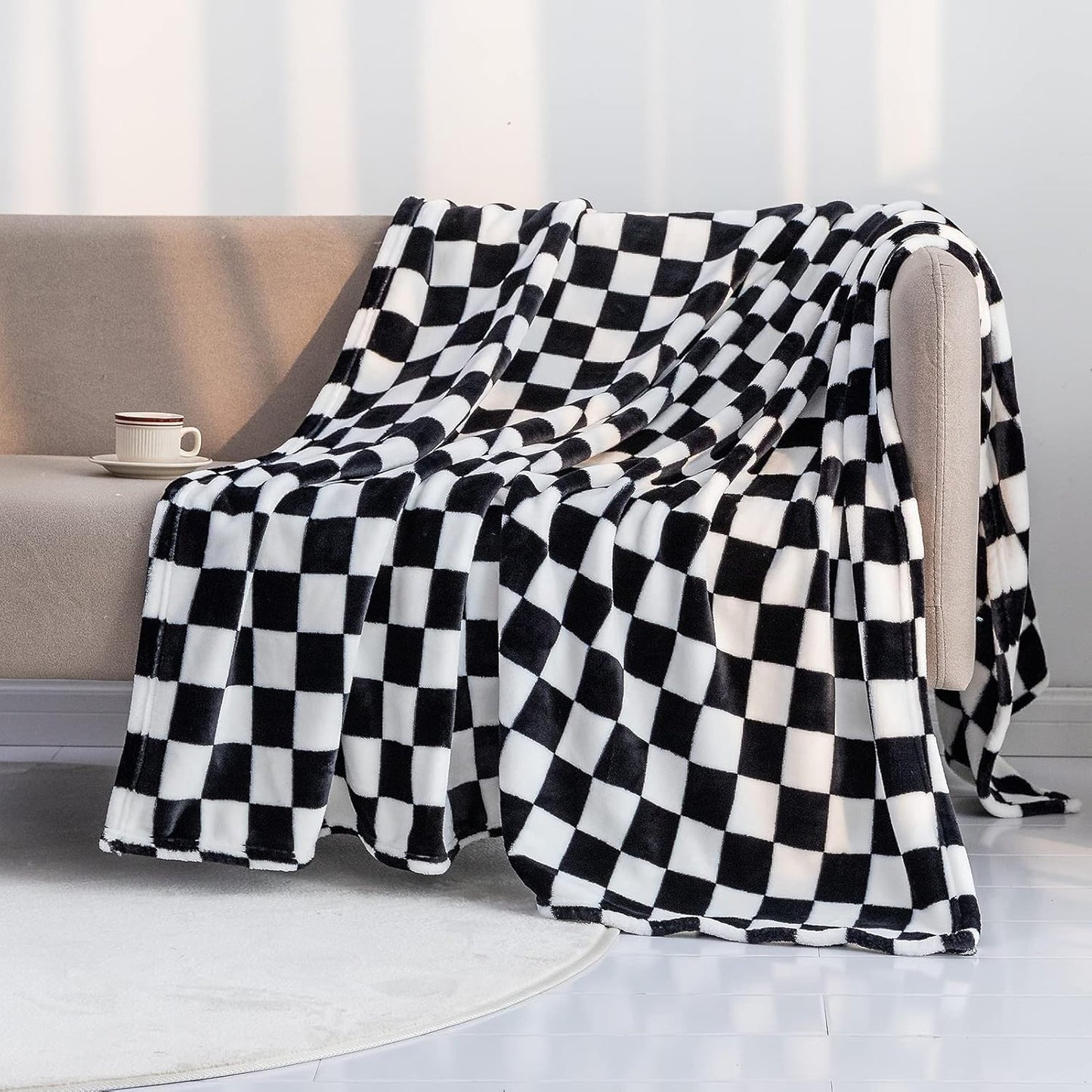 LOMAO Throw Blankets Flannel Blanket with Checkerboard Grid Pattern Soft Throw Blanket for Couch, Bed, Sofa Luxurious Warm and Cozy for All Seasons (Black, 90"x90")