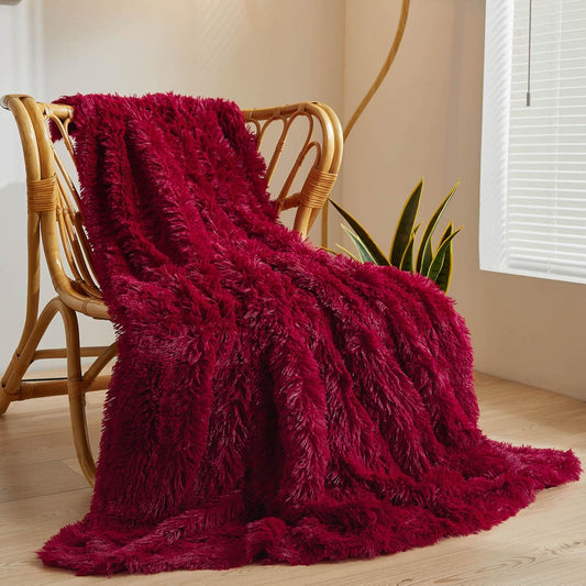 XeGe Luxury Faux Fur Throw, Red Soft 50x60 Fluffy Blanket, Shaggy Plush Decorative Couch Blanket, Autumn Cute Furry Fuzzy Lap Bed Throw for Kids Women Men Teen Girls
