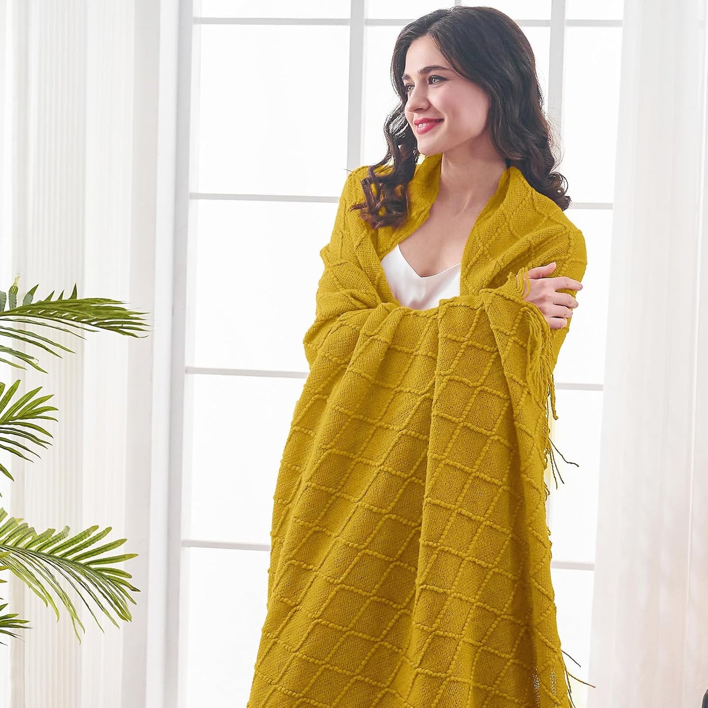 inhand Knitted Throw Blanket for Couch and Bed, Soft Living Room Home Decor Knitted Blanket with Tassel, Outdoor Lightweight Breathable Summer Blanket, Farmhouse Warm Woven Decorative, 50"x60"