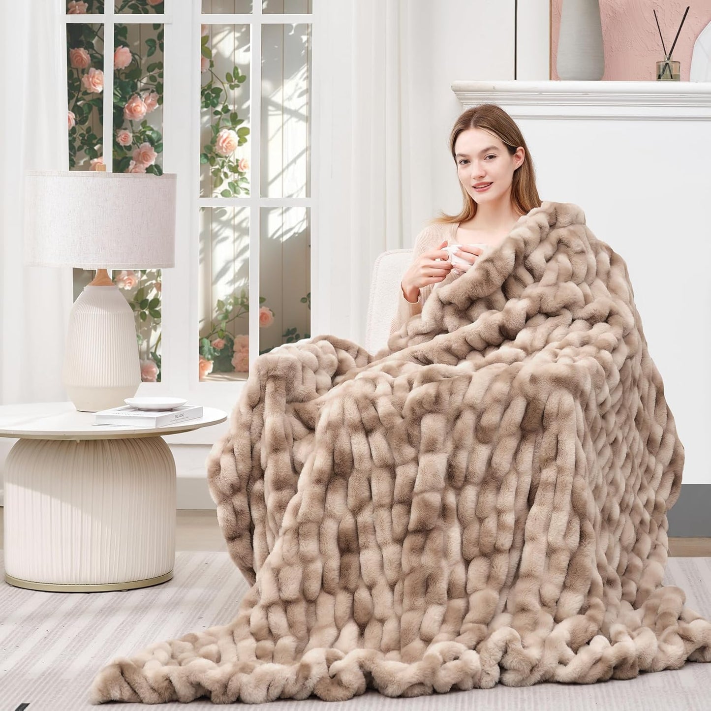 Touchat Ruched Faux Rabbit Fur Throw Blanket, 700 GSM Luxury Dual-Sided Soft Cozy Blanket, Fuzzy Fluffy Plush Blanket for Bed, Couch and Sofa - 50"x60", Tie-dye Brown