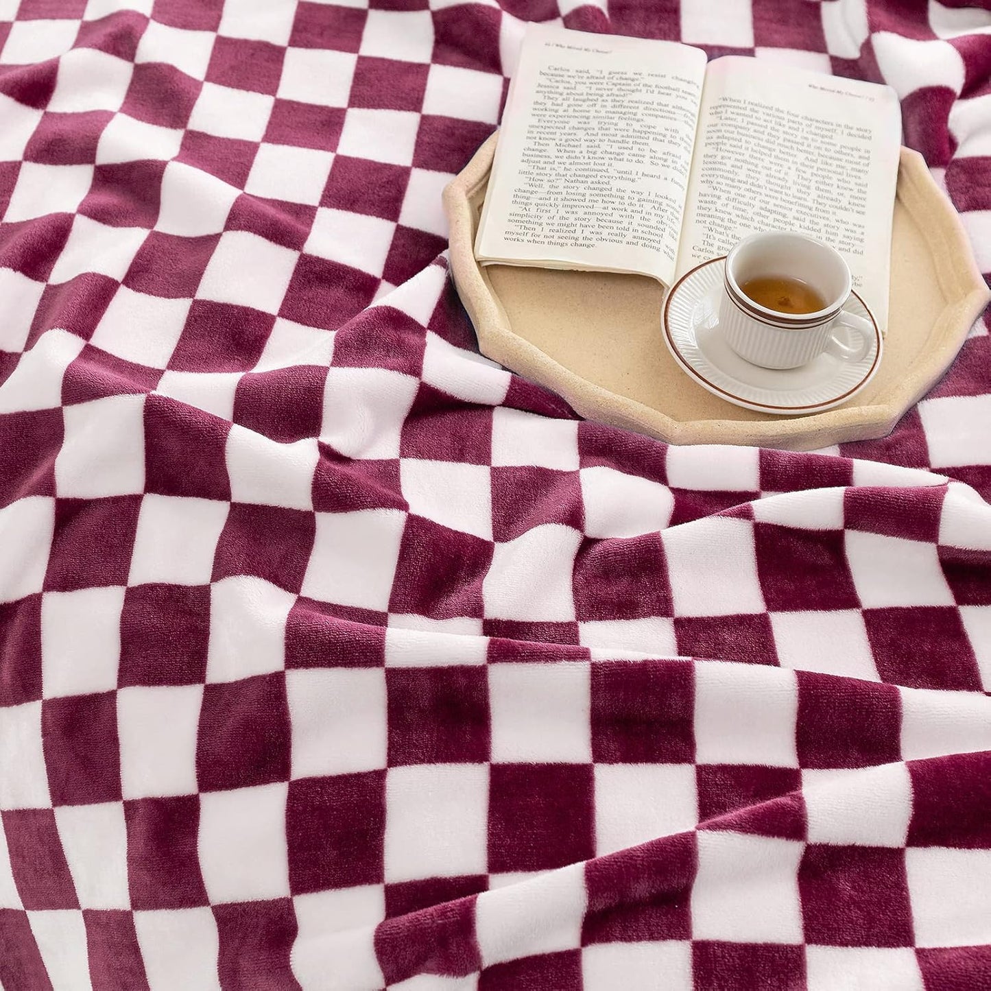 LOMAO Throw Blankets Flannel Blanket with Checkerboard Grid Pattern Soft Throw Blanket for Couch, Bed, Sofa Luxurious Warm and Cozy for All Seasons (Burgundy, 50"x60")