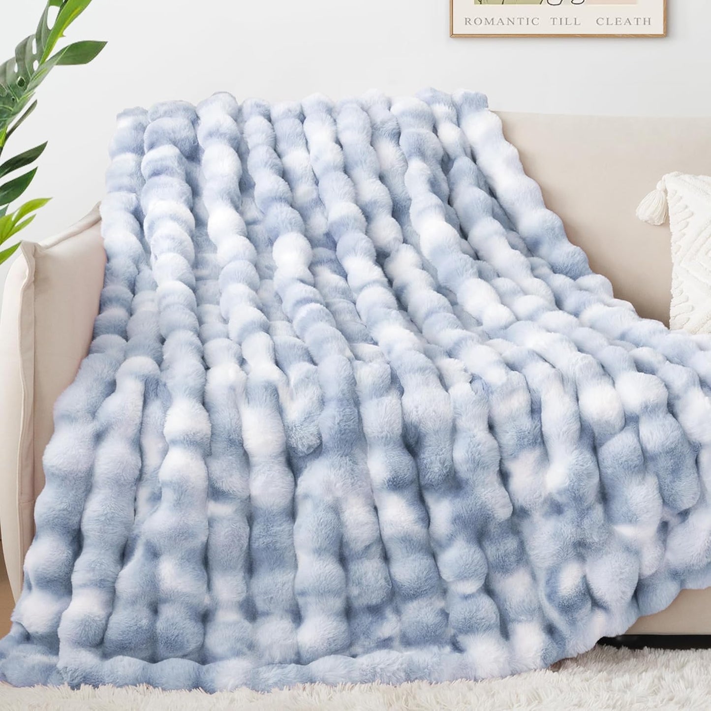 Touchat Luxury 1000GSM Rabbit Faux Fur Blanket, Super Heavy Warm Cozy Brown Blankets for Couch Bed Sofa, Ruched Plush Fuzzy Elegant Soft Reversible Mink Blanket Living Room Bedroom, 90" x 90"