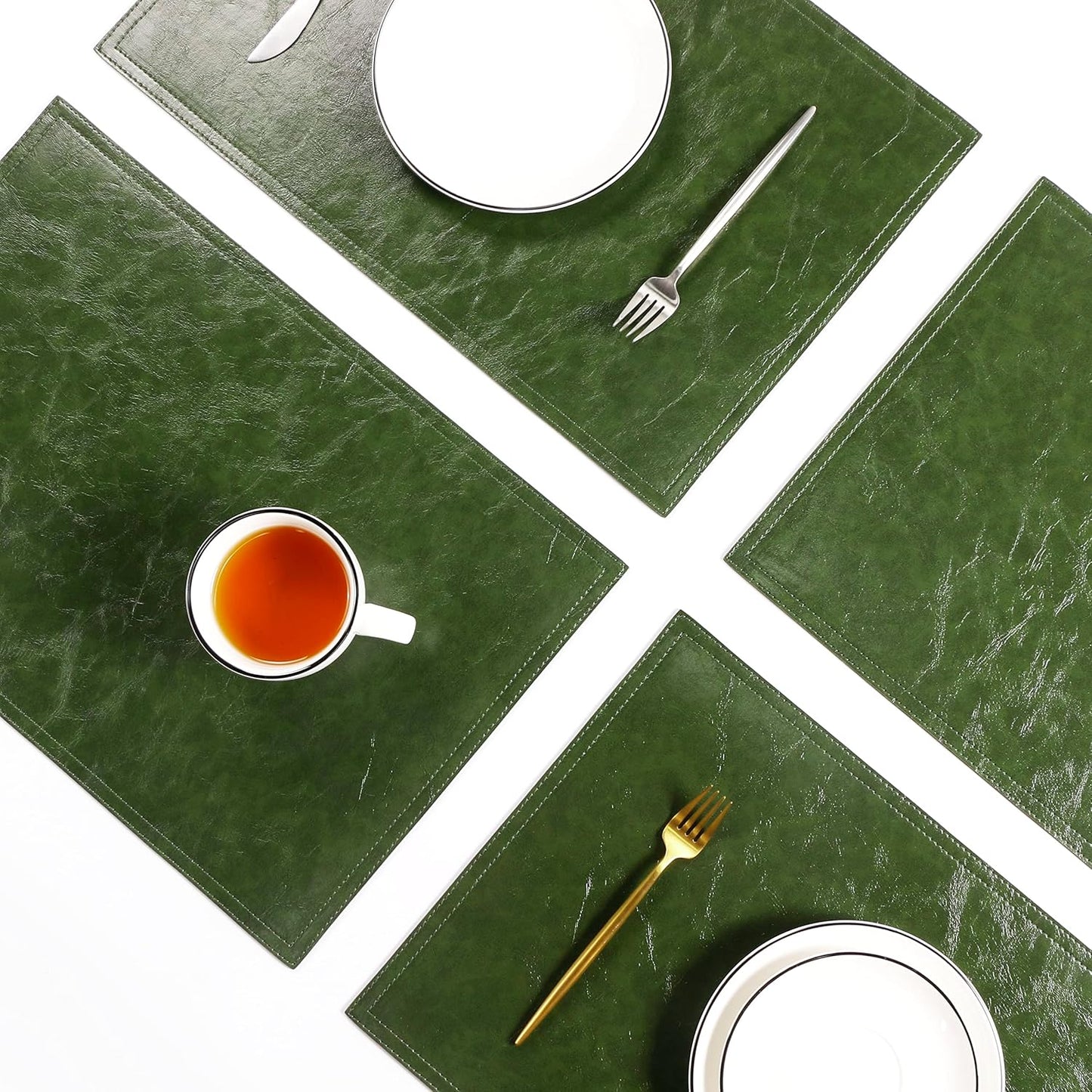 Waterproof PU Placemats, Faux Leather Dining Table Mat, Set of 4, Easy to Wipe Off Scrub Vinyl Mat, Heat & Stain Resistant for Office Conference Table, Home Decor